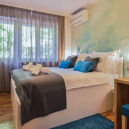 Apartment Kolombo Lux *