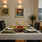 Kolombo Lux Apartment *